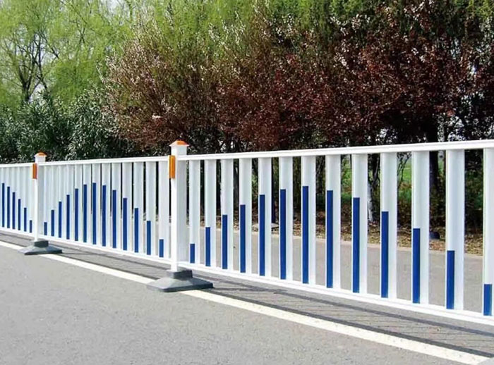 塑钢道路护栏